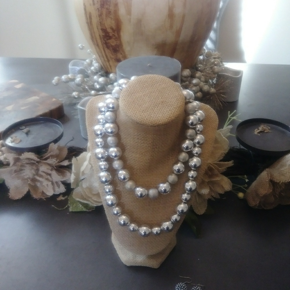 Handbags & Accessories